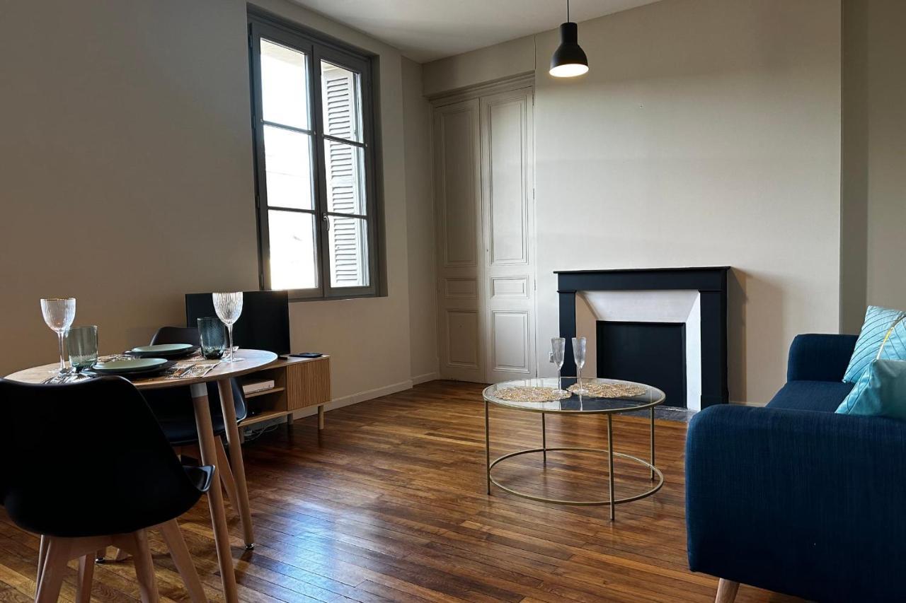 Le Magistral Beautiful One-Bedroom Apartment In The Historic Heart Of Tours Exterior photo