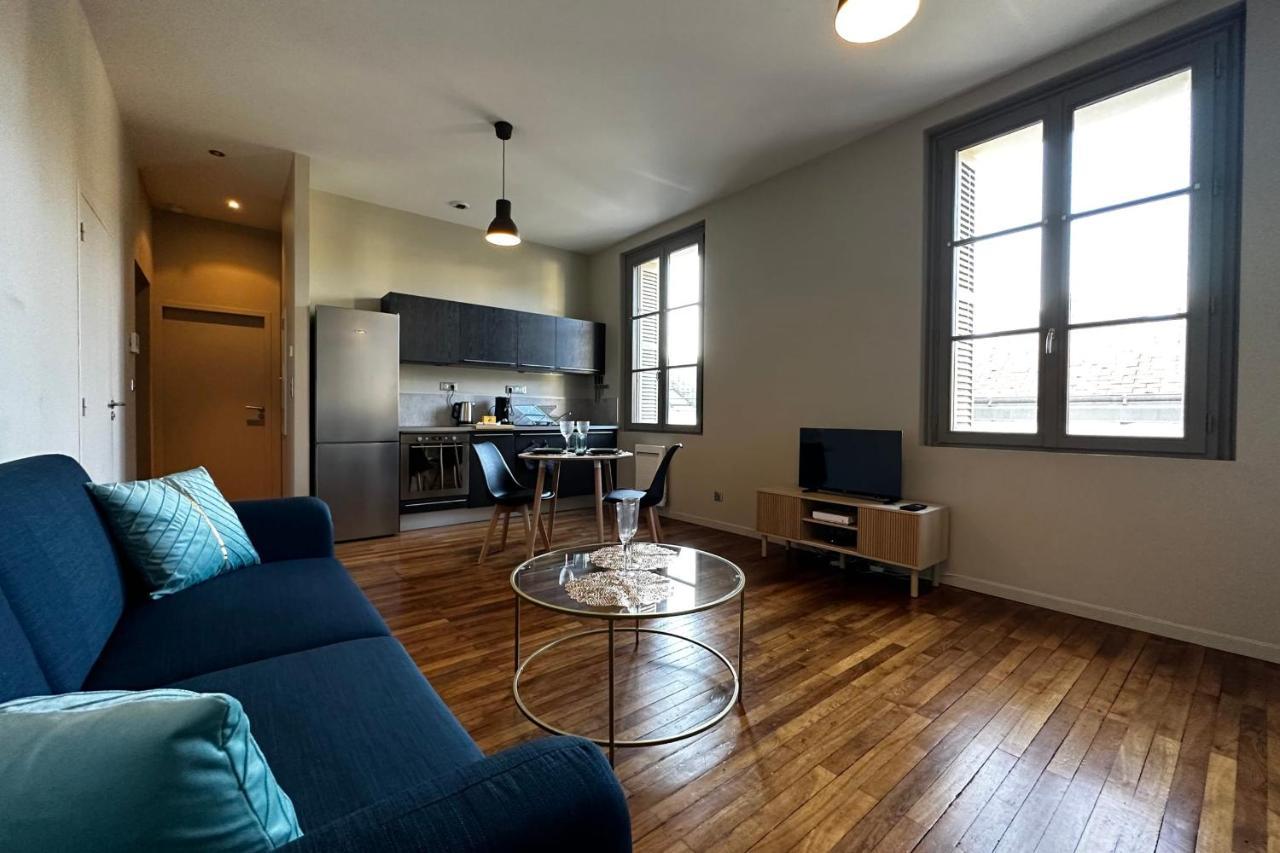 Le Magistral Beautiful One-Bedroom Apartment In The Historic Heart Of Tours Exterior photo